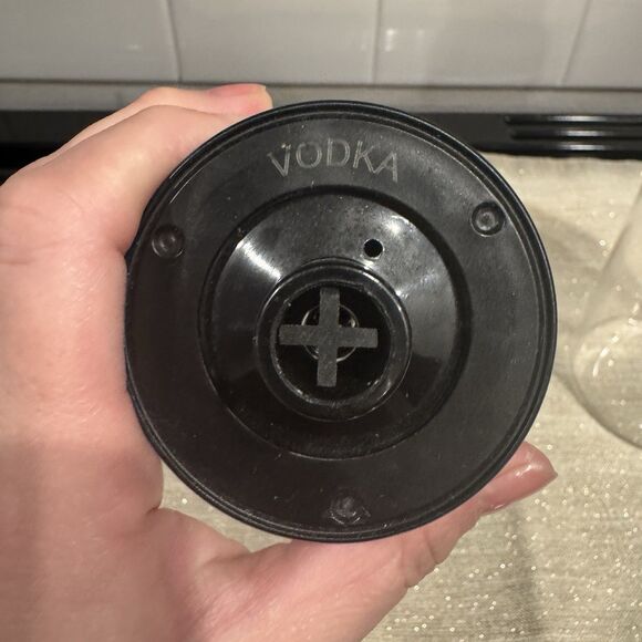 Bartesian Replacement Bottles 55300 Vodka & Gin Set Of 2 Liqour Label - Picture 2 of 4